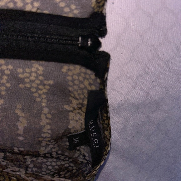 Very rare, authenticated, never worn Vintage Gucci gown - Picture 5 of 7